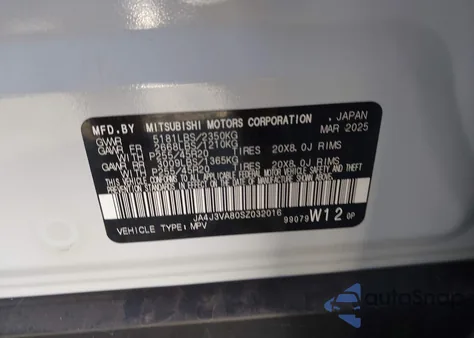 2025 Mitsubishi Outlander Se 2.5 2Wd z USA, uszkodzony, nr VIN JA4J3VA80SZ032016